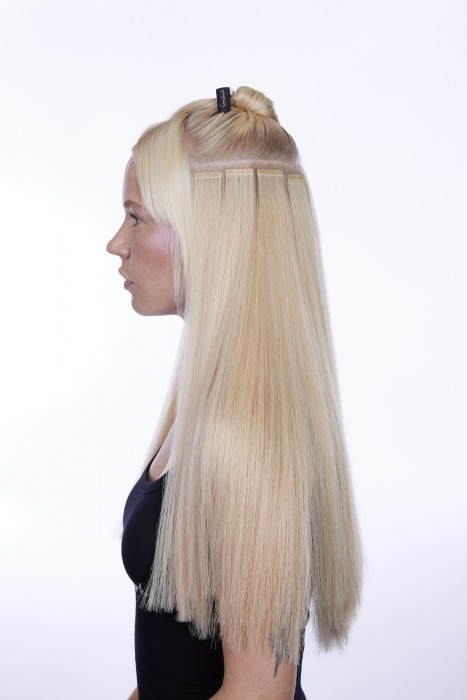 <p>The tape extensions are connected to the own hair by a high-quality adhesive strip.</p>
<p>The advantages of tapes lie in the speed of incorporation and the possibility to have the extensions raised up again. Like normal extensions, tape extensions can be washed, dried and styled as desired without any problems. Wearability: 4 - 8 weeks</p> - HAIR SPRING - seit über 40 Jahren ihr Coiffeur in Oerlikon