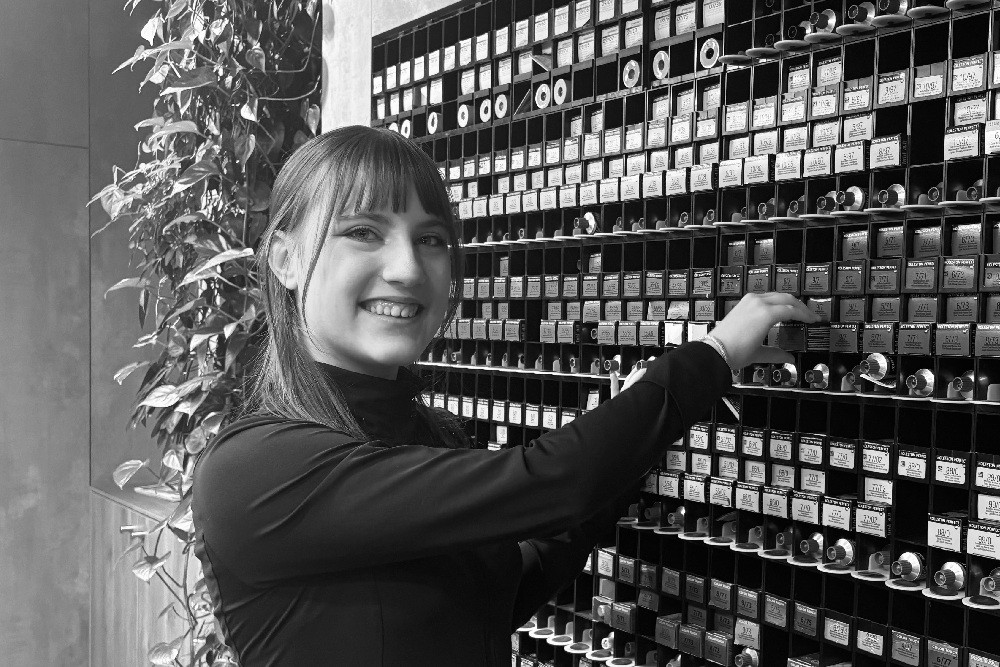 Andrea Sari - HAIR SPRING - seit über 40 Jahren ihr Coiffeur in Oerlikon